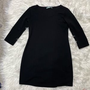 Black 3/4 sleeve Mini dress